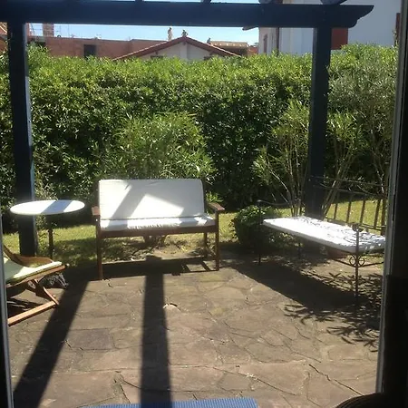 Villa Maison Et Jardin Au Centre Du Village Guéthary